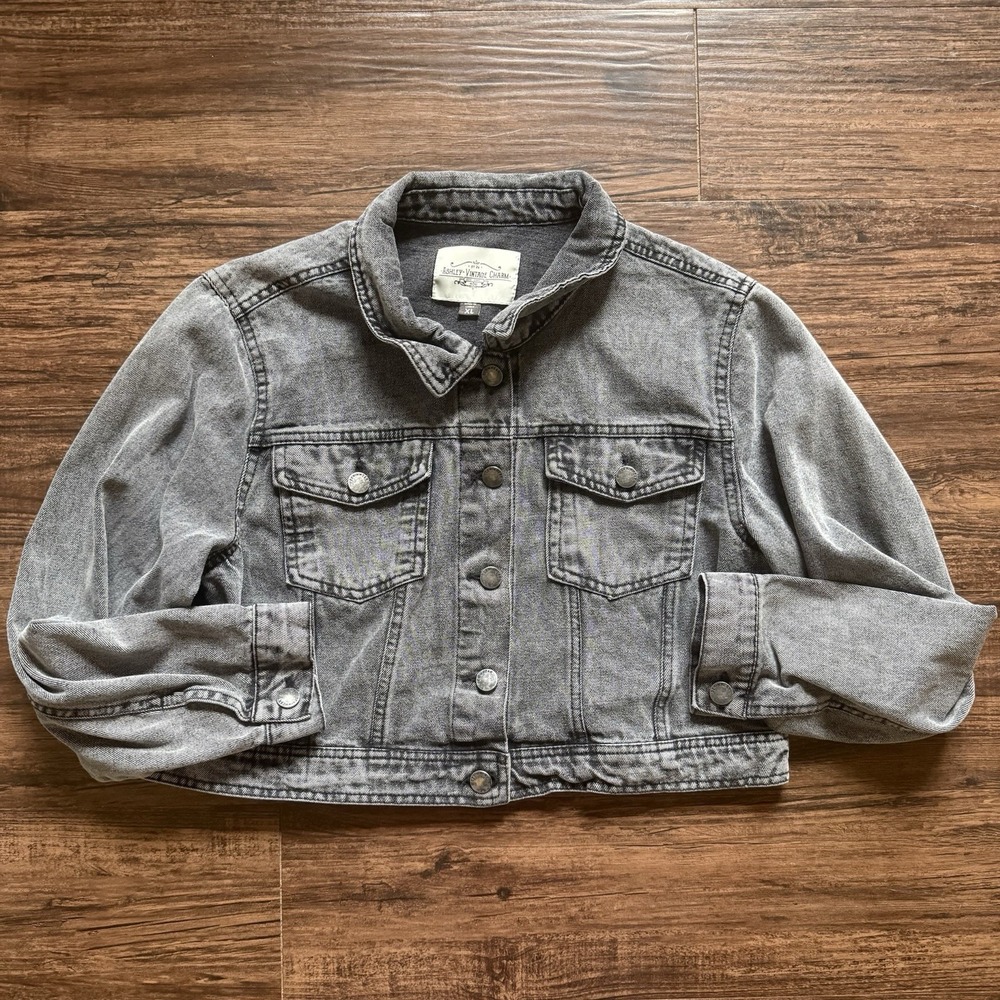 Ashley Vintage Charm Grey Acid Wash Cropped Denim Jacket Women's XL 100% Cotton
